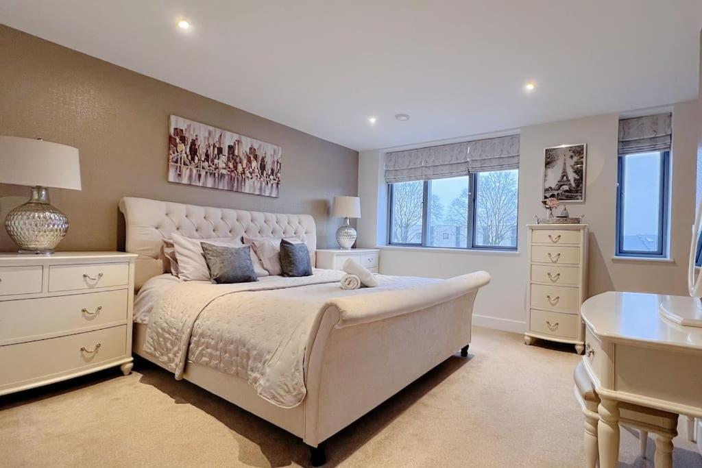 No6, Luxury Townhouse Near Bicester Village Dış mekan fotoğraf