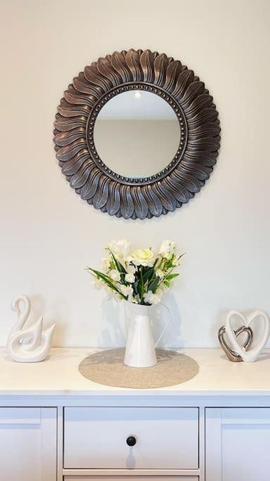 No6, Luxury Townhouse Near Bicester Village Dış mekan fotoğraf